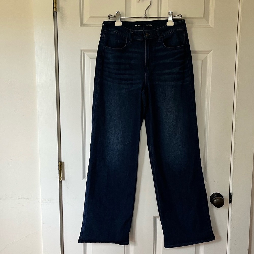 Old Navy Wow High Waisted Wide Leg Jeans, size 6 - Picture 2 of 5